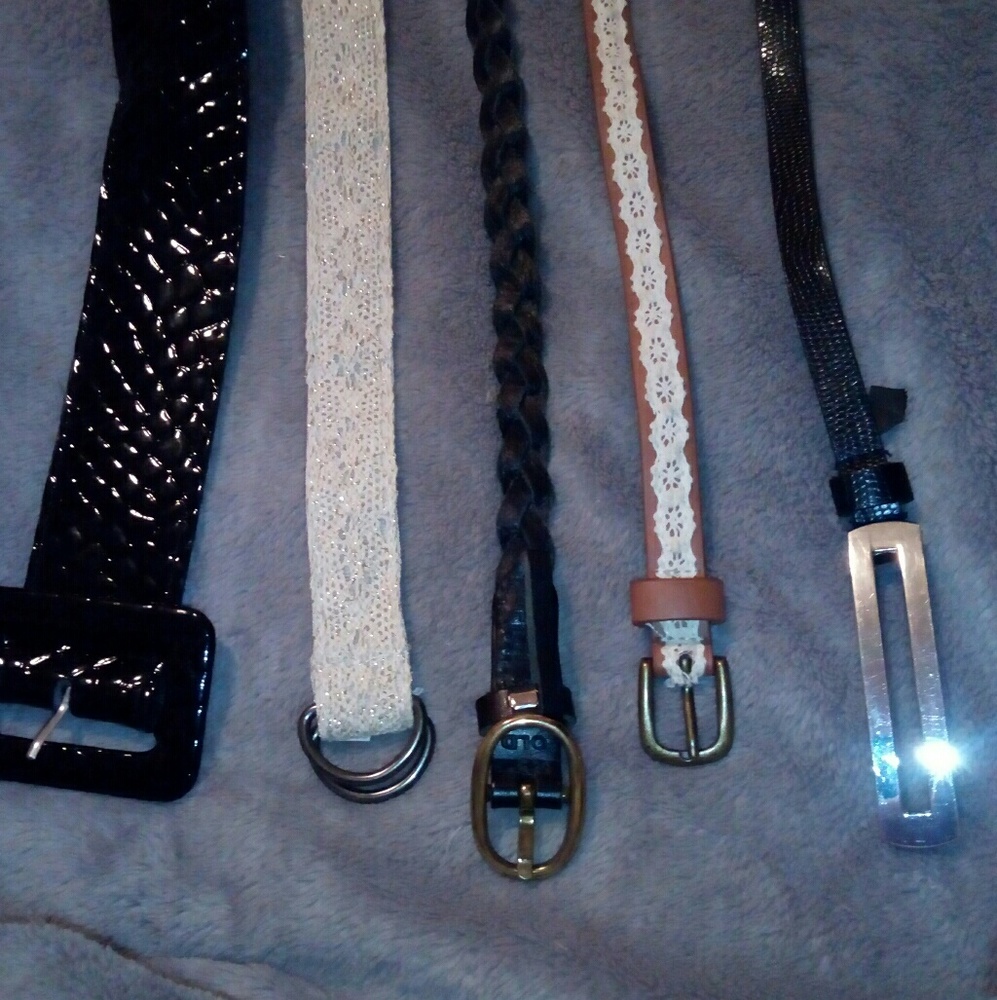 Belts - Picture 2 of 3